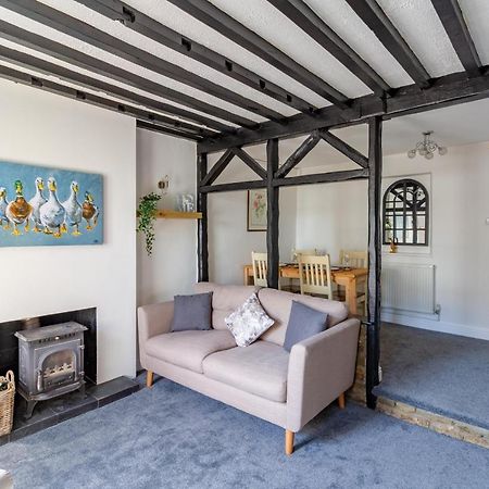 Family Friendly Cottage With Bunk Beds And Courtyard Malmesbury Εξωτερικό φωτογραφία
